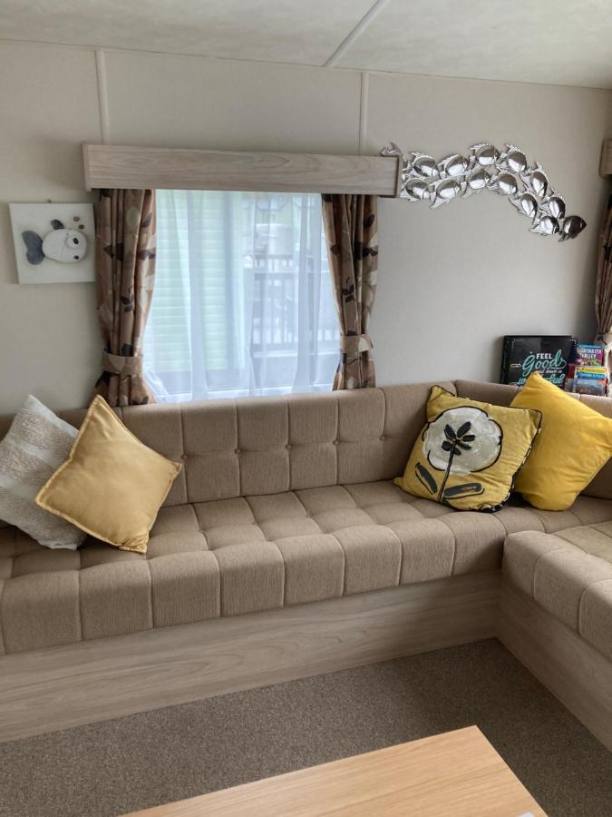 4 Lakes Holiday Let Villa Carnforth Exteriör bild