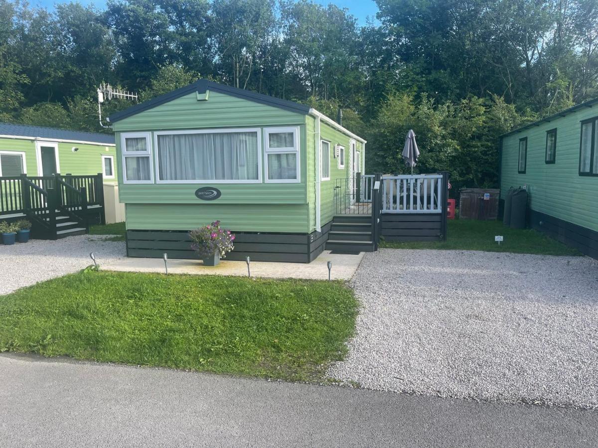 4 Lakes Holiday Let Villa Carnforth Exteriör bild