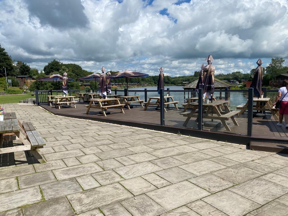 4 Lakes Holiday Let Villa Carnforth Exteriör bild